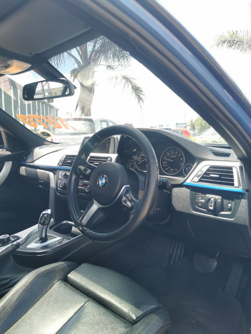 2014 BMW 320i M Sport Automatic