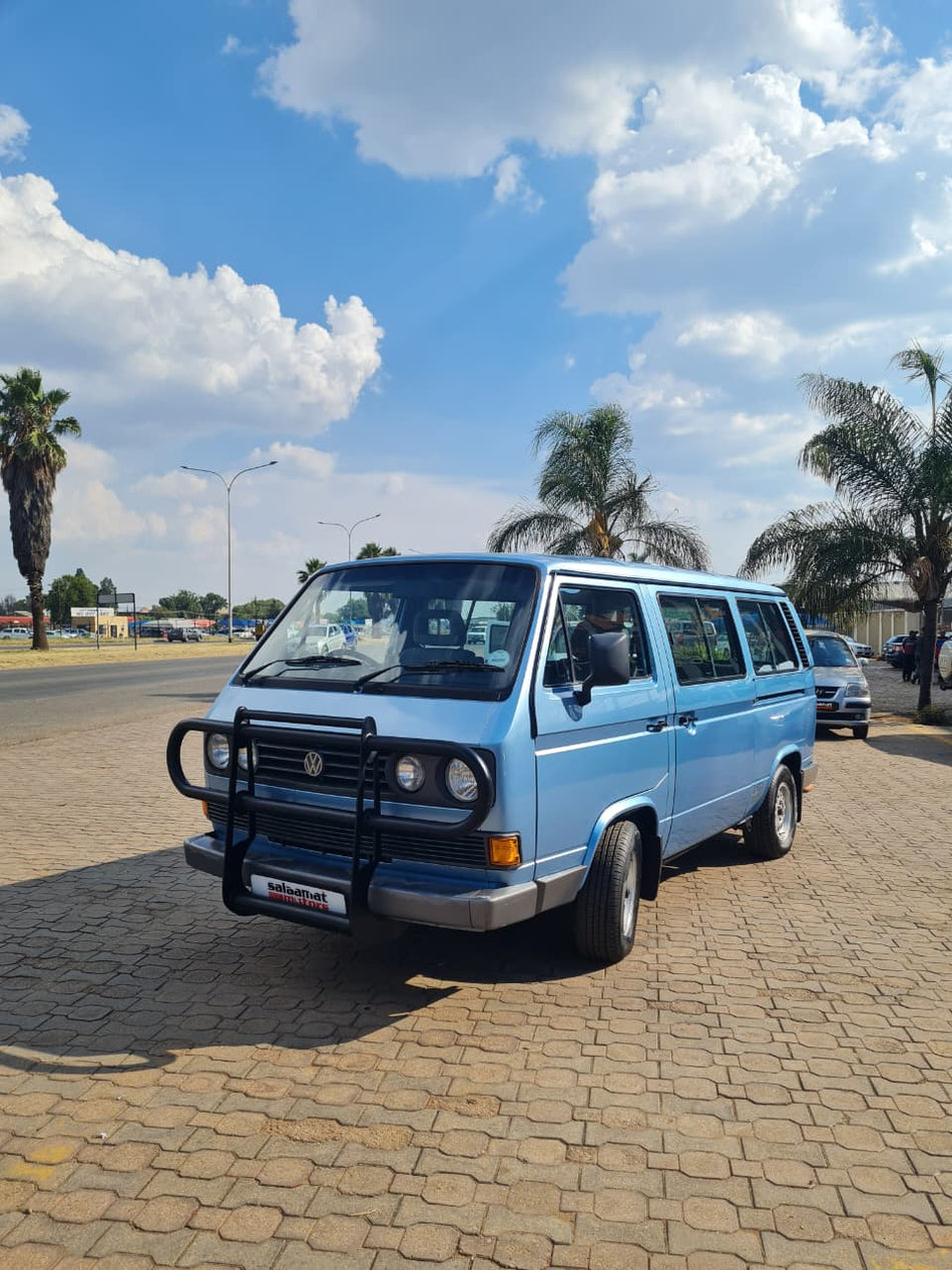 1991 Volkswagen Microbus 2.5i