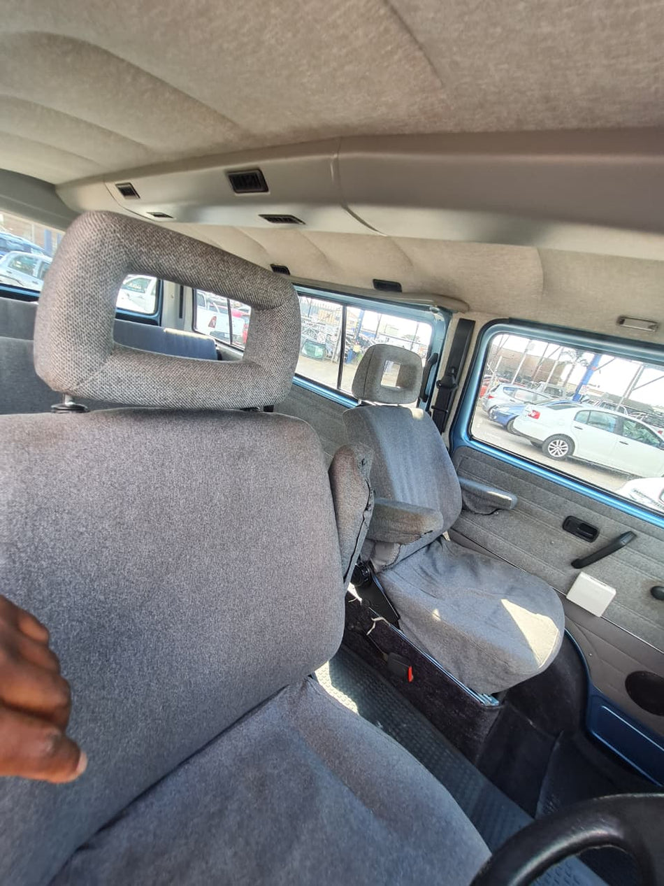1991 Volkswagen Microbus 2.5i
