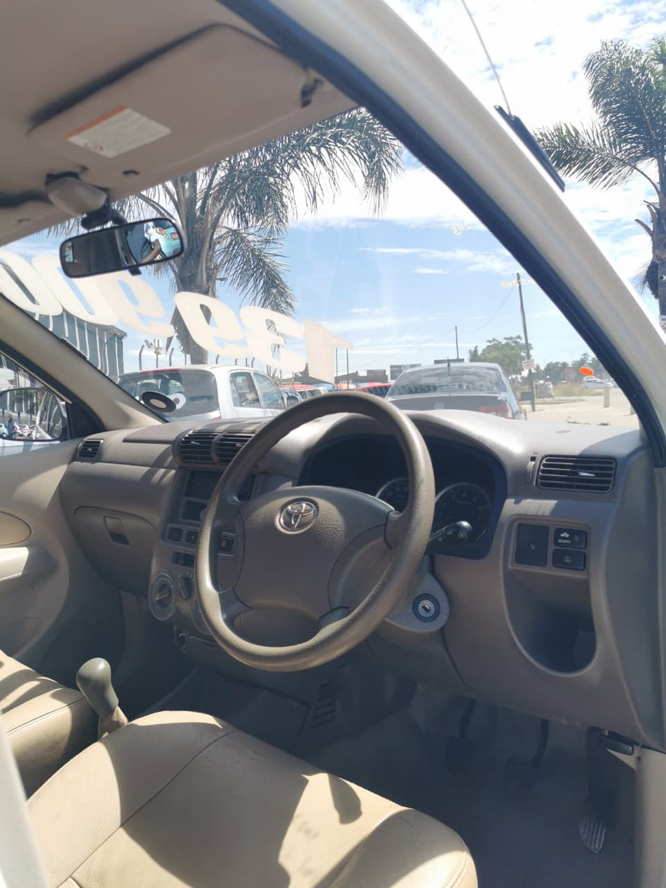 Toyota Avanza 1.5 VVTi