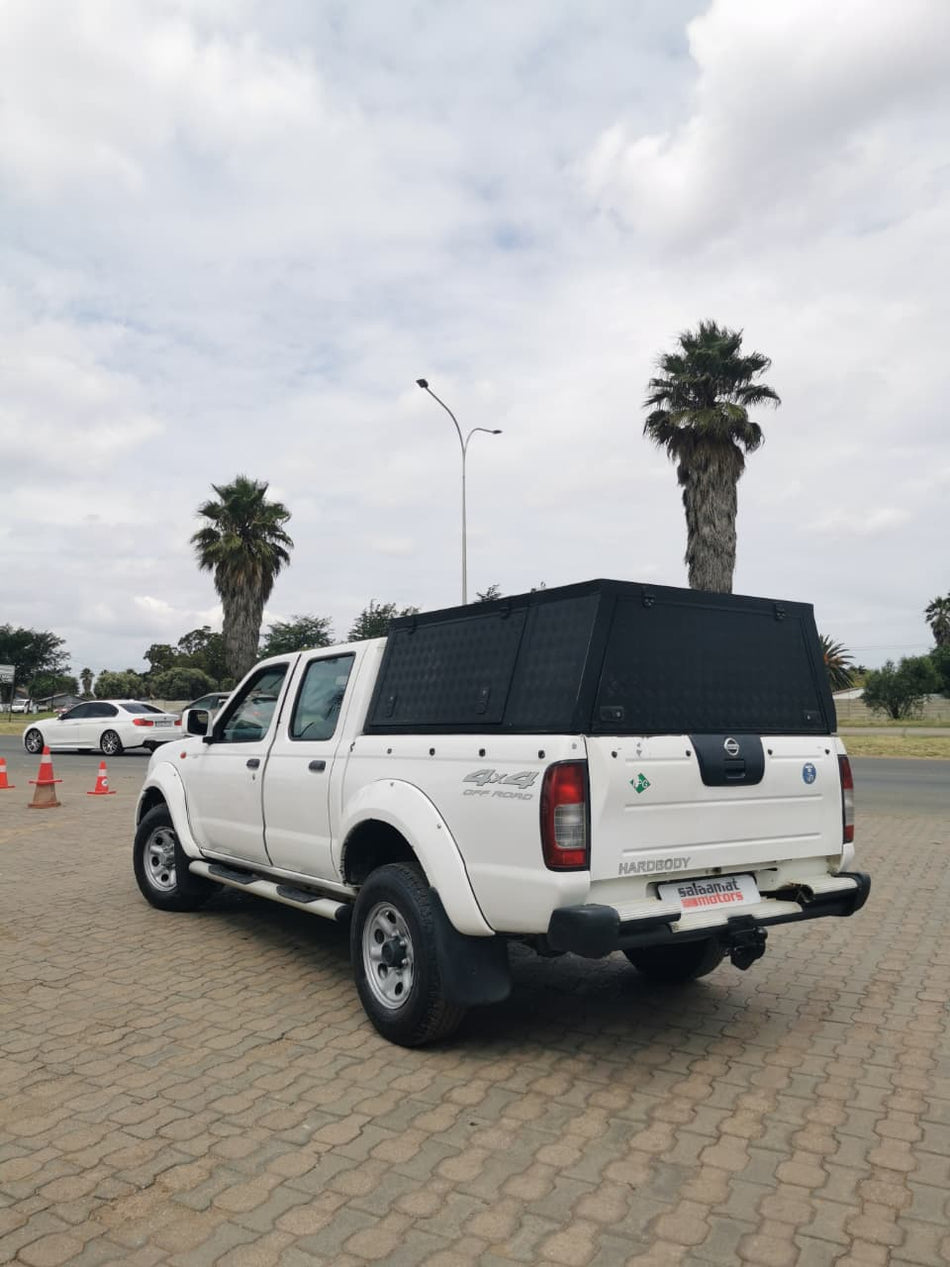 2006 Nissan Hardbody 2.4i 4x4