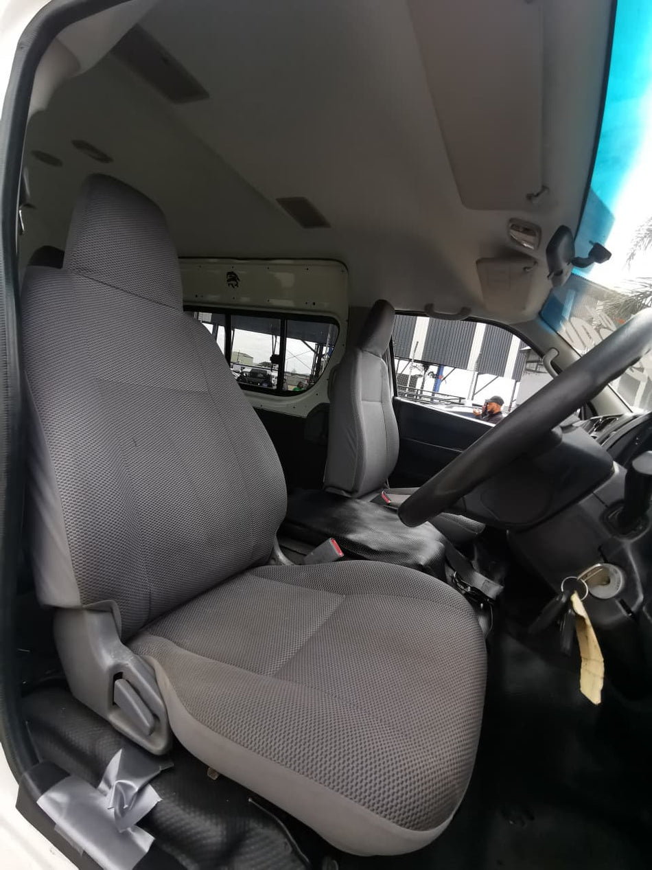 2005 Toyota Quantum VVTI