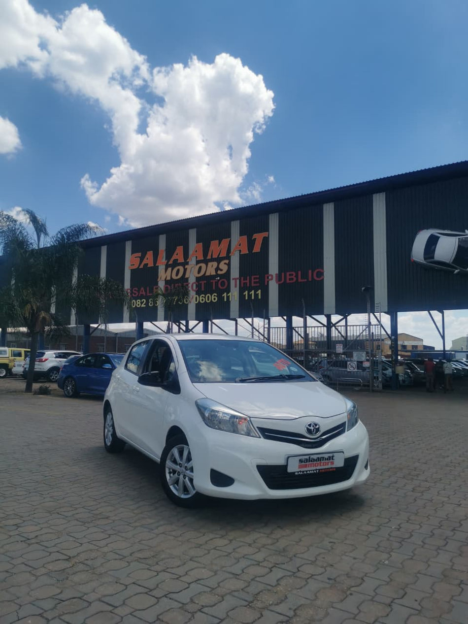2014 Toyota Yaris Automatic