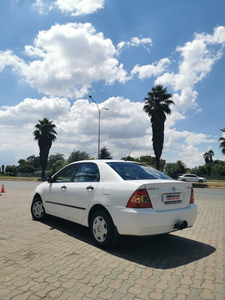 2005 Toyota Corolla 140i GLE