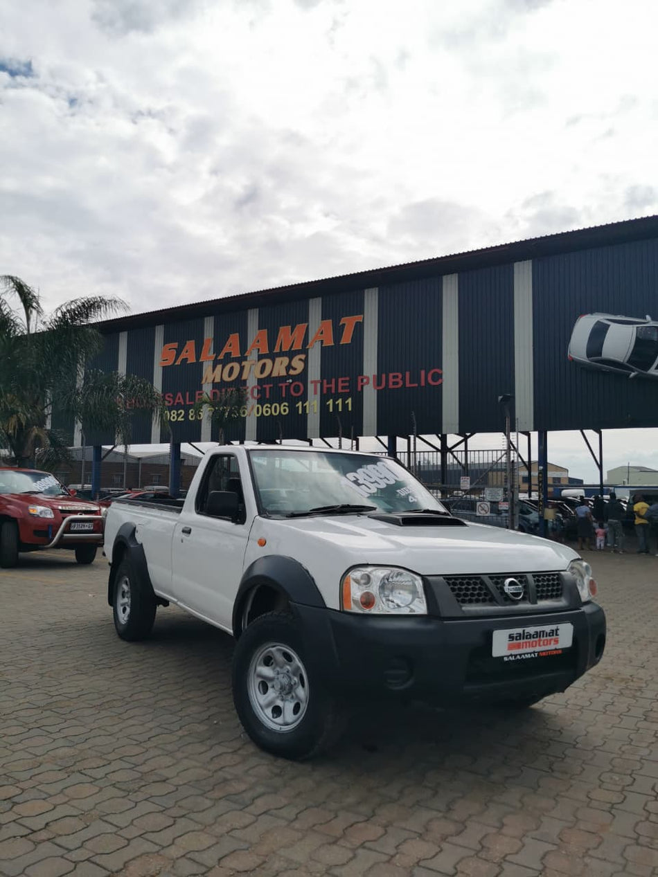 2013 Nissan Hardbody 2.5D 4x4