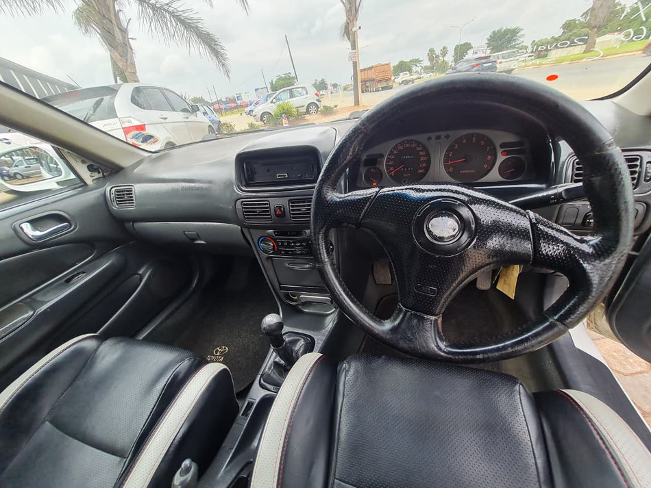 2001 Toyota Corolla RXi 160i 20 Valve 6 Speed
