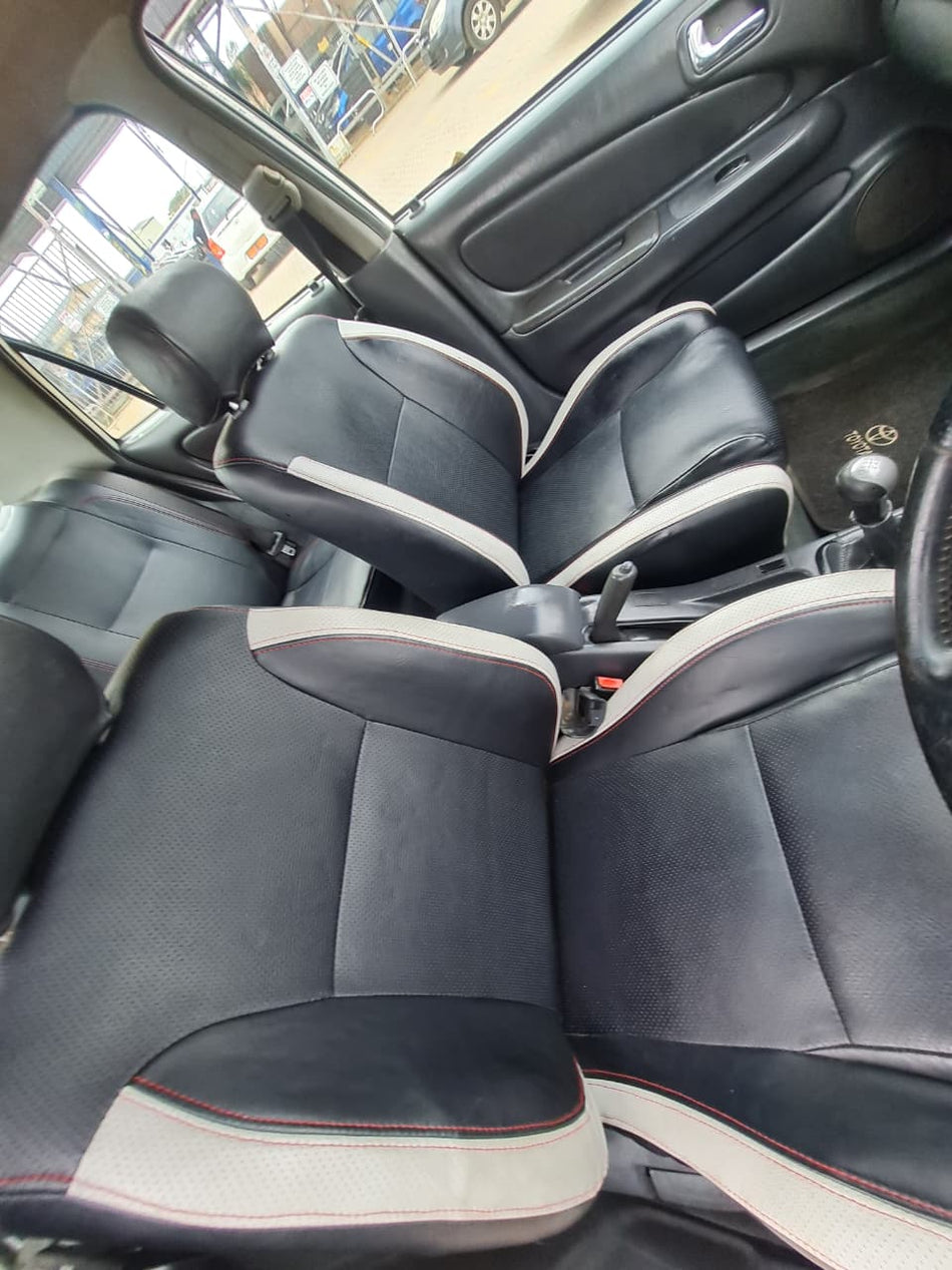 2001 Toyota Corolla RXi 160i 20 Valve 6 Speed