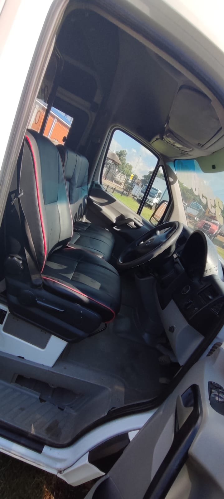 2012 Mercedes-Benz Sprinter 515CDI