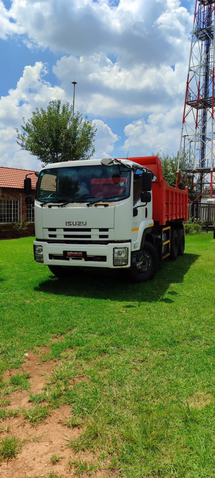 2013 Isuzu FVZ 1400 Tipper