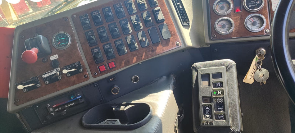 2010 International Horse Automatic