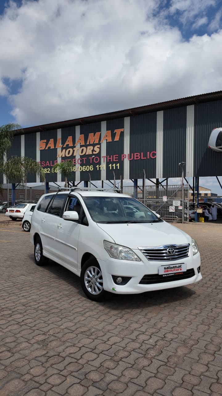 2012 Toyota Innova 7 Seater