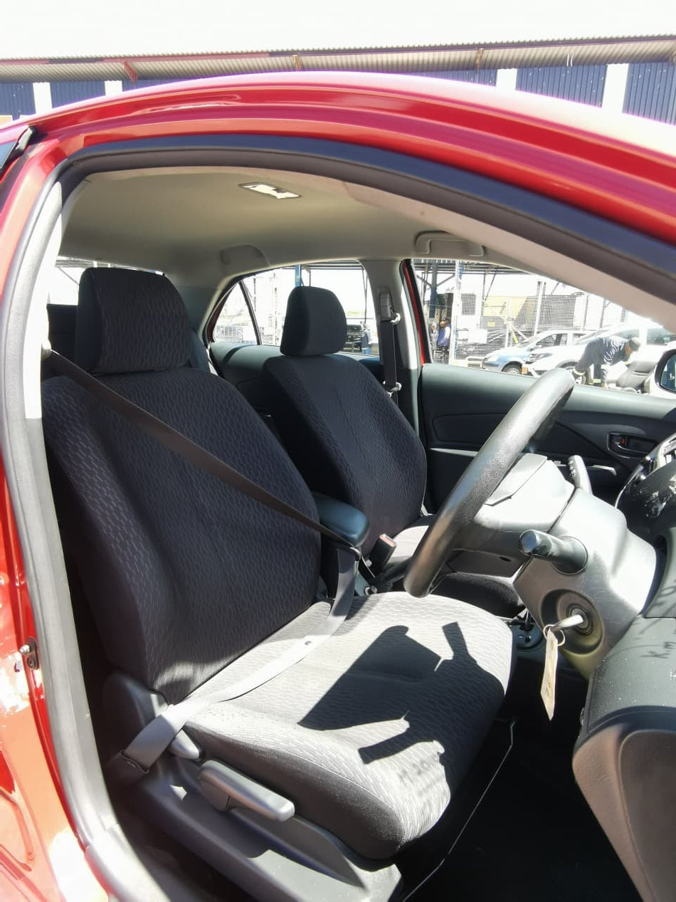 2010 Toyota Yaris 1.3 Automatic