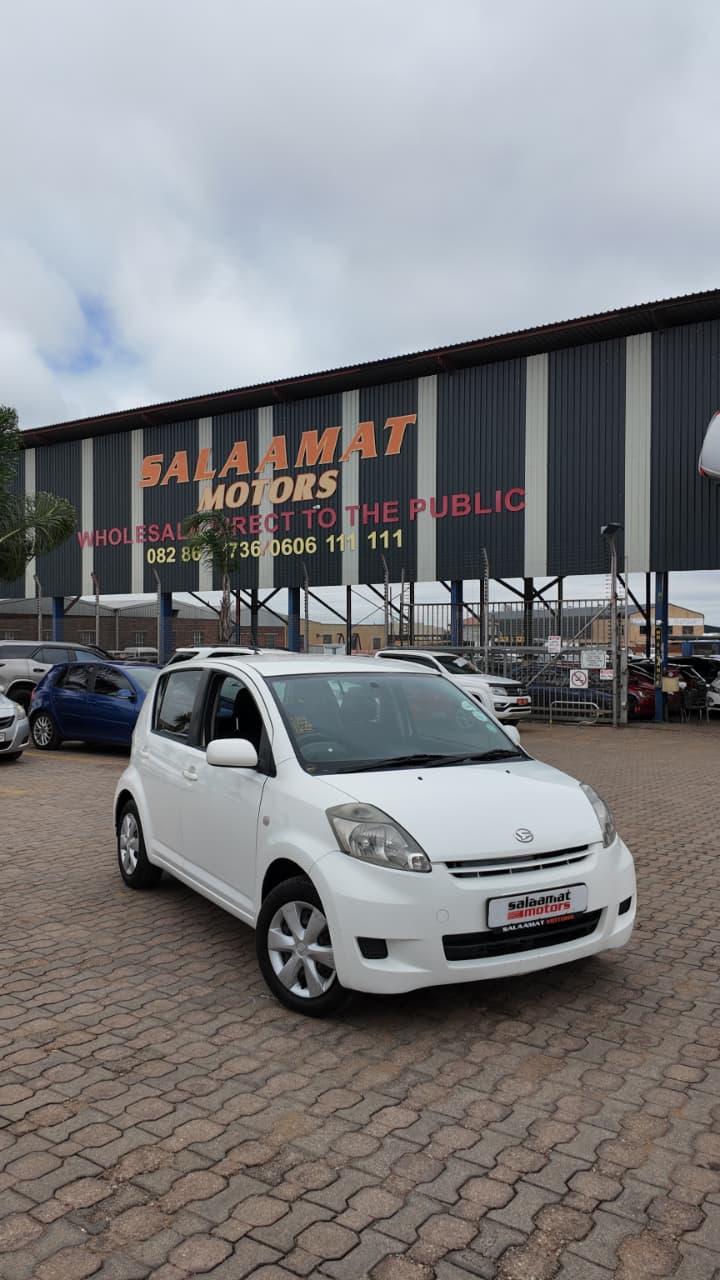 2008 Daihatsu Sirion
