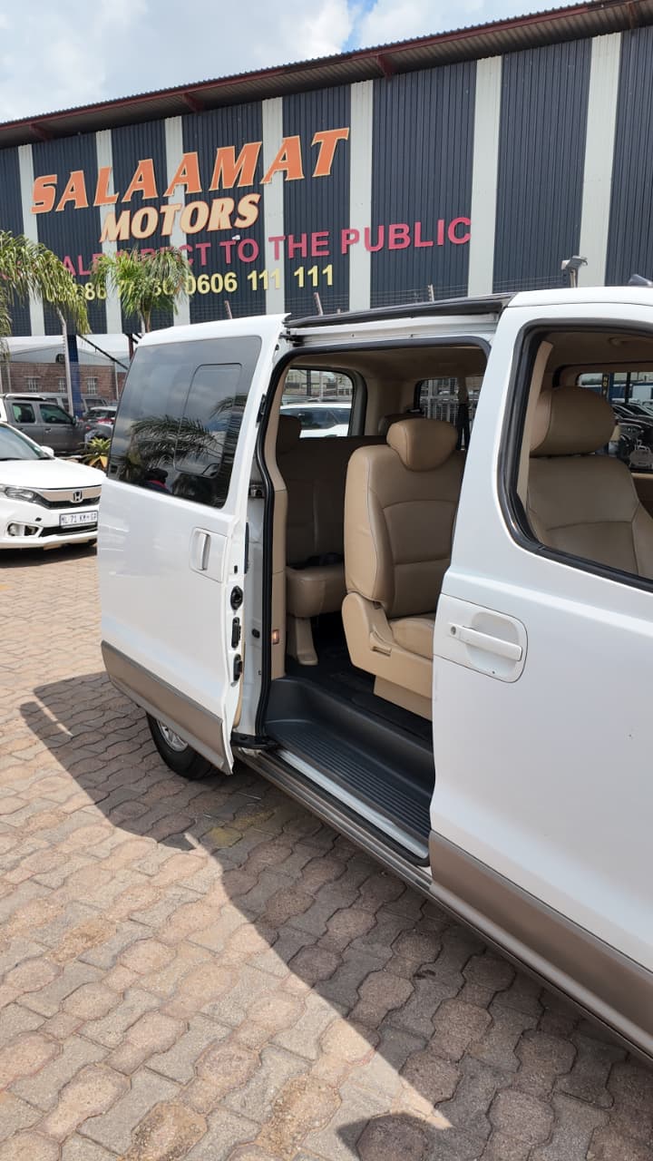 Hyundai H1 2.5D Automatic
