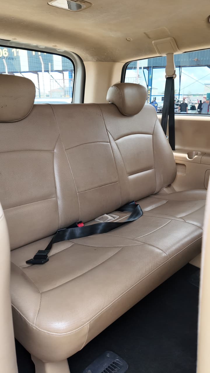 Hyundai H1 2.5D Automatic