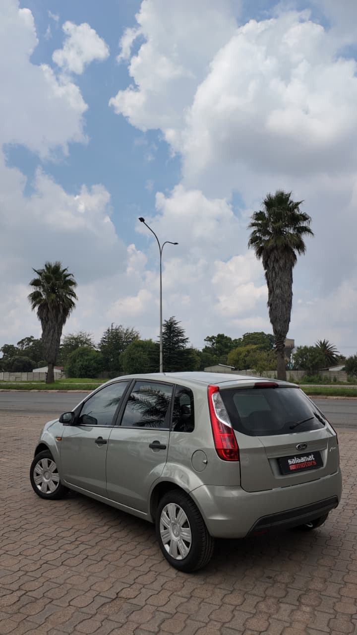 2012 Ford Figo