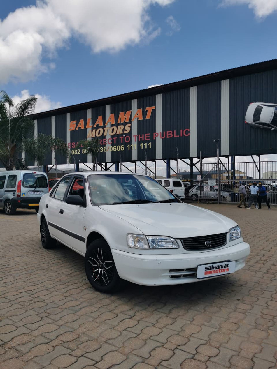 2000 Toyota Corolla 160i GLE