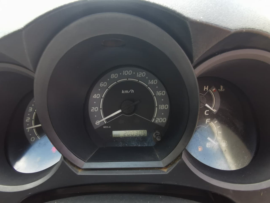 Toyota Hilux 2.0 VVTI