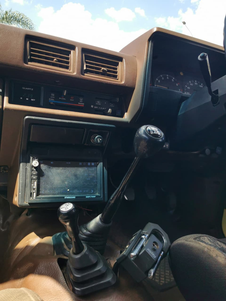 Toyota Hilux 2.2 4x4 4Y