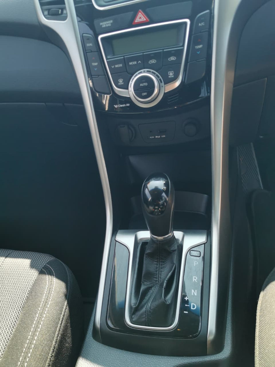 2012 Hyundai i30 Automatic