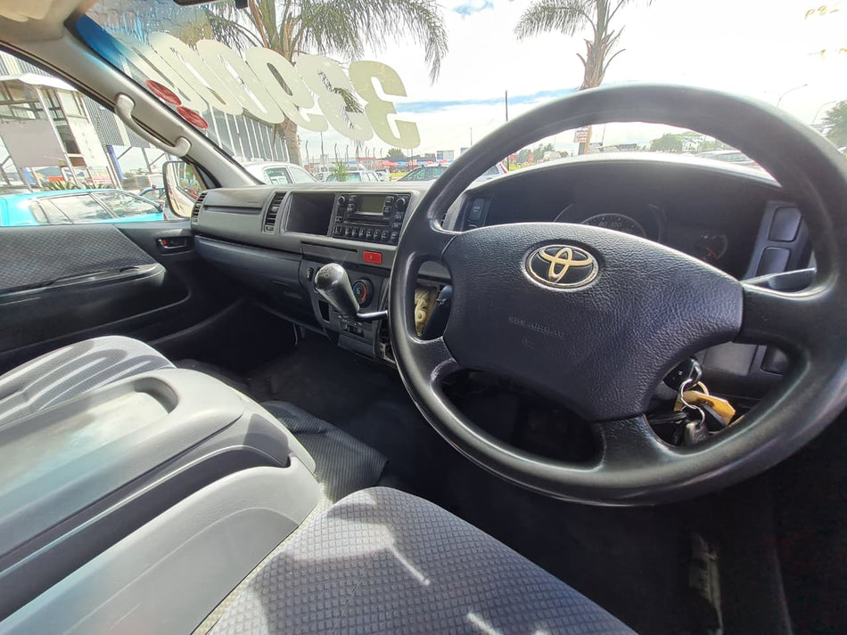 2009 Toyota Quantum GL 2.7 VVTI