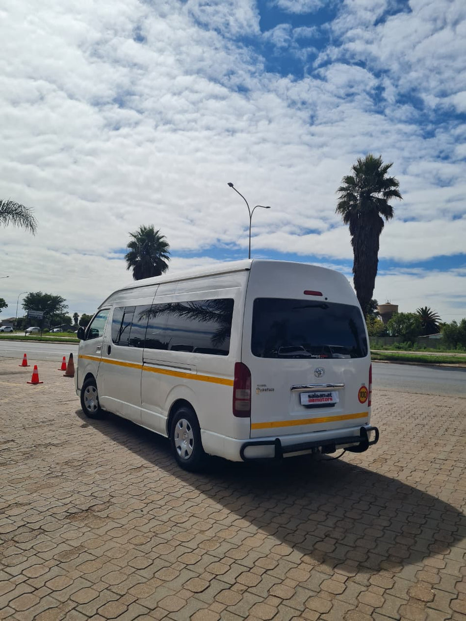 2009 Toyota Quantum GL 2.7 VVTI