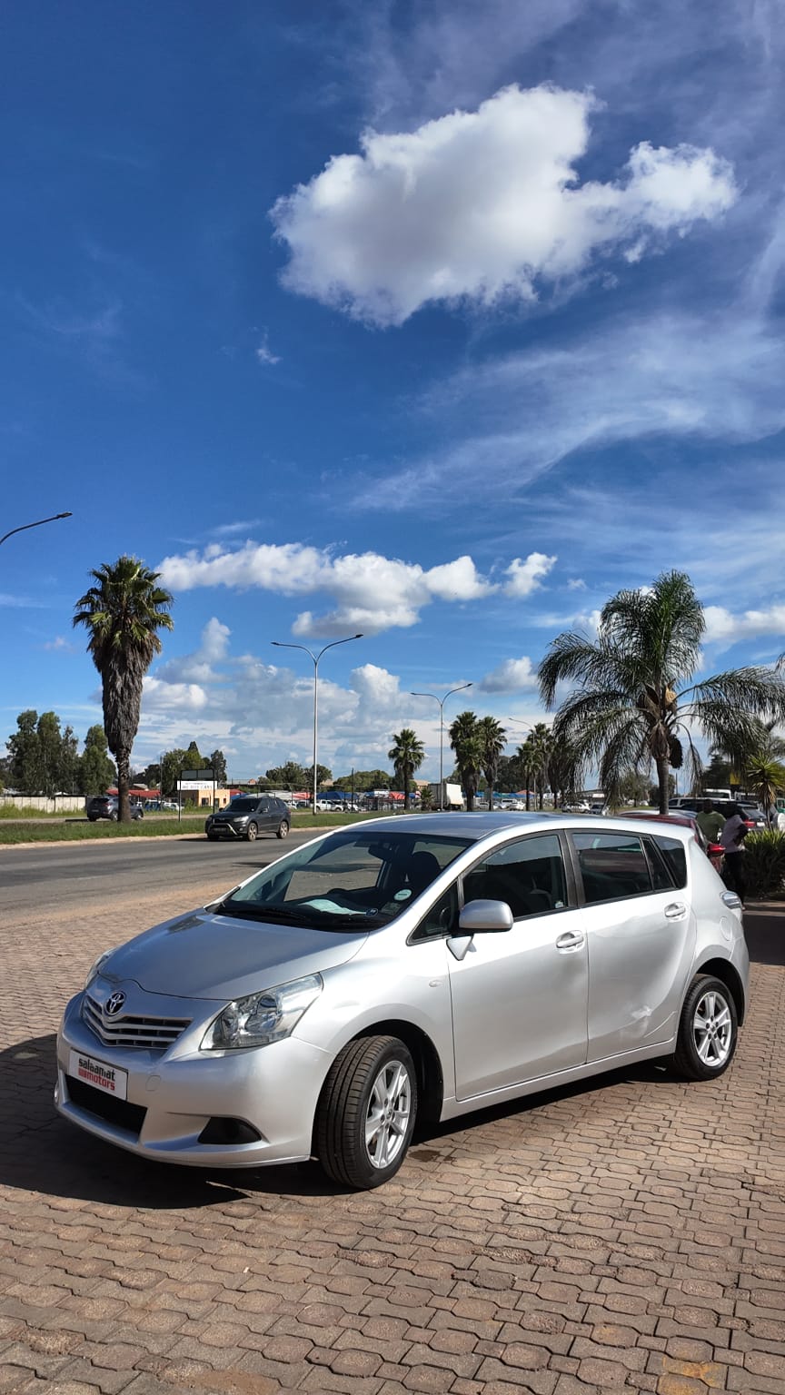 2010 Toyota Verso 7 Seater