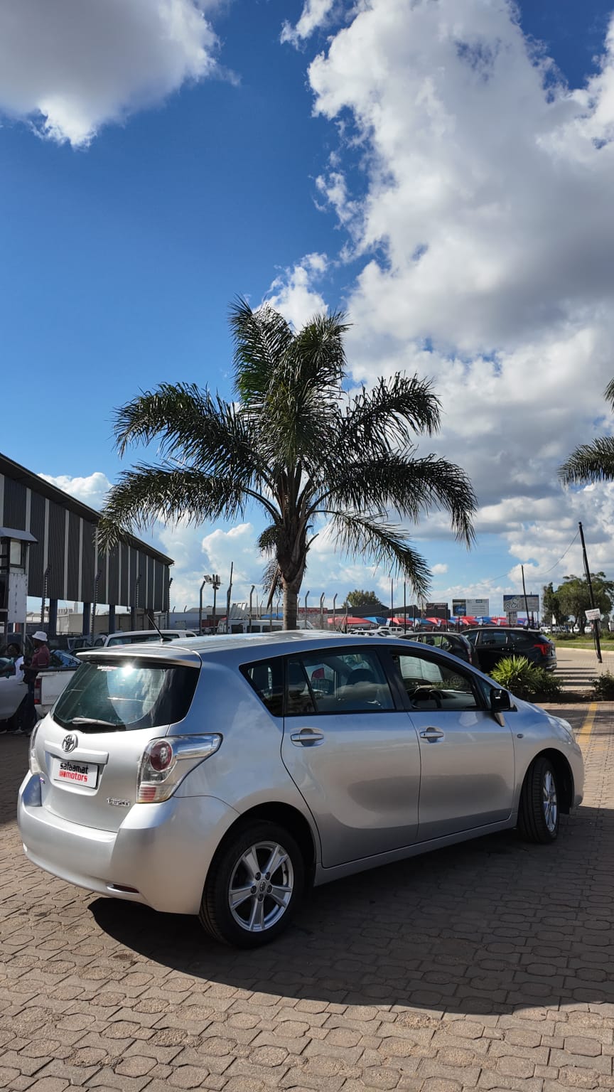 2010 Toyota Verso 7 Seater