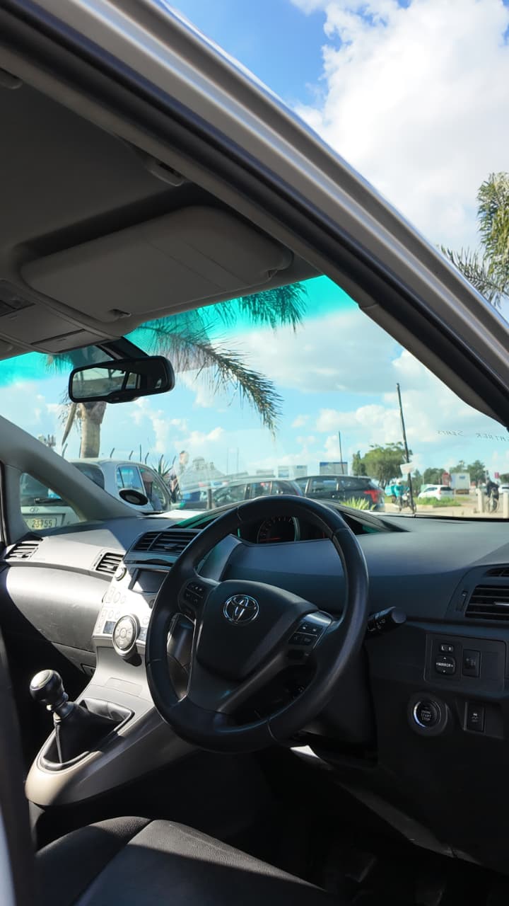 2010 Toyota Verso 7 Seater