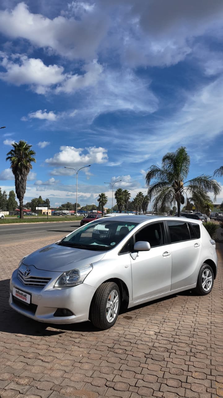 2010 Toyota Verso 7 Seater