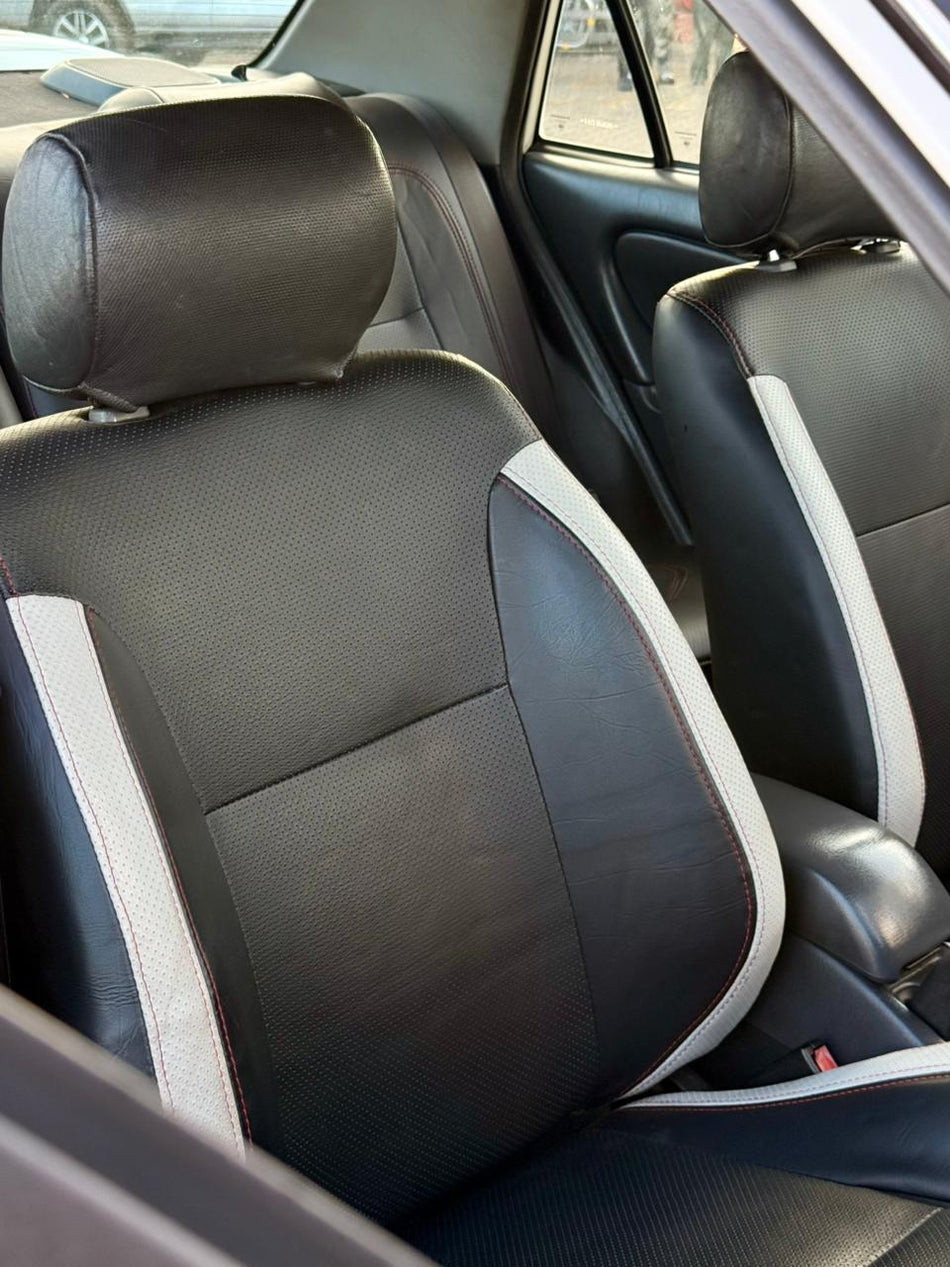 2001 Toyota Corolla RXi 160i 20 Valve 6 Speed