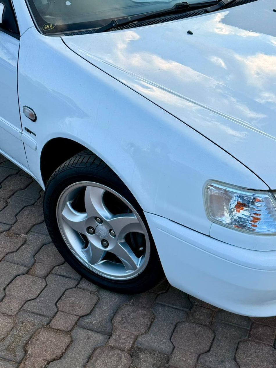 2001 Toyota Corolla RXi 160i 20 Valve 6 Speed