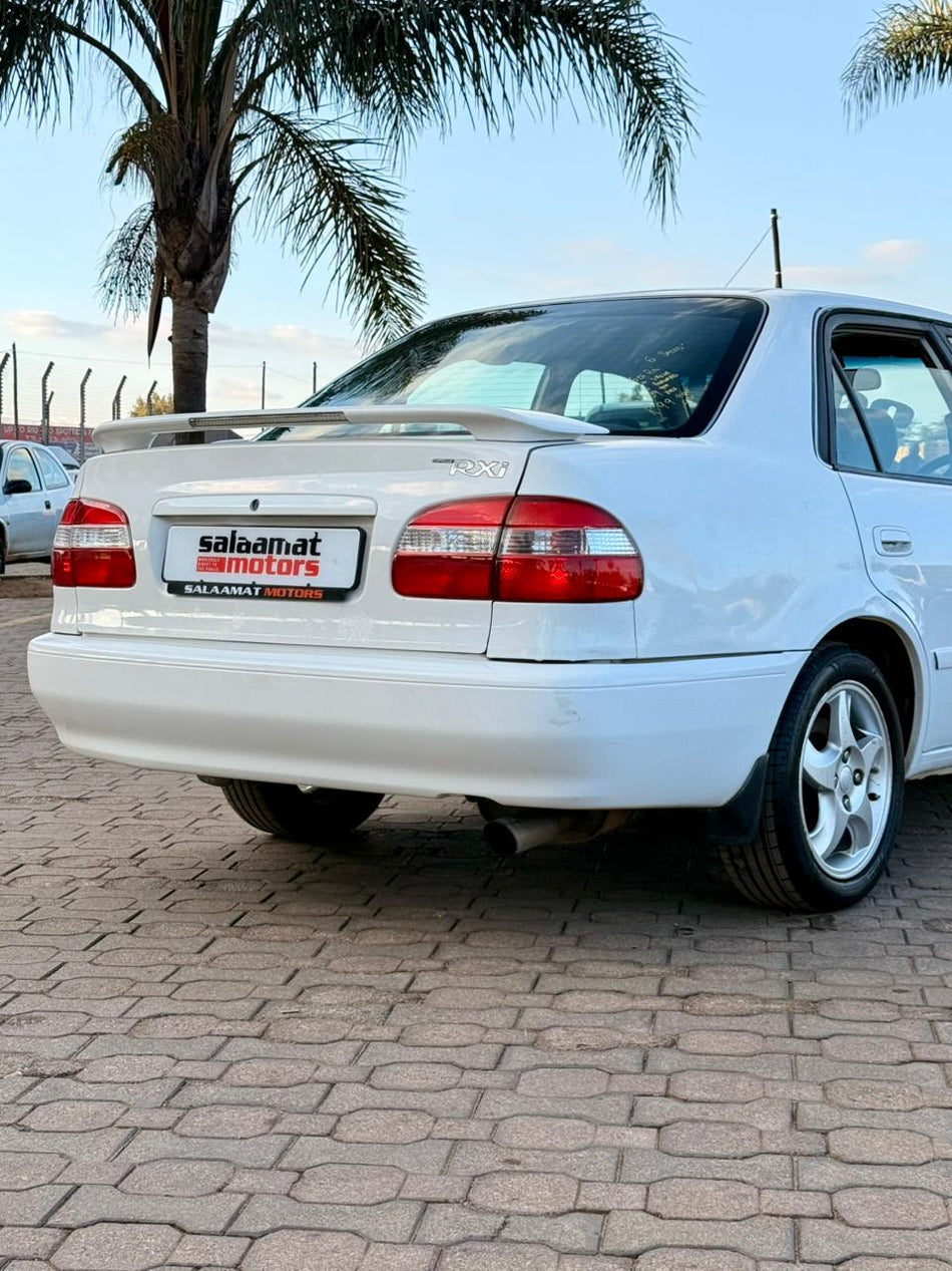 2001 Toyota Corolla RXi 160i 20 Valve 6 Speed