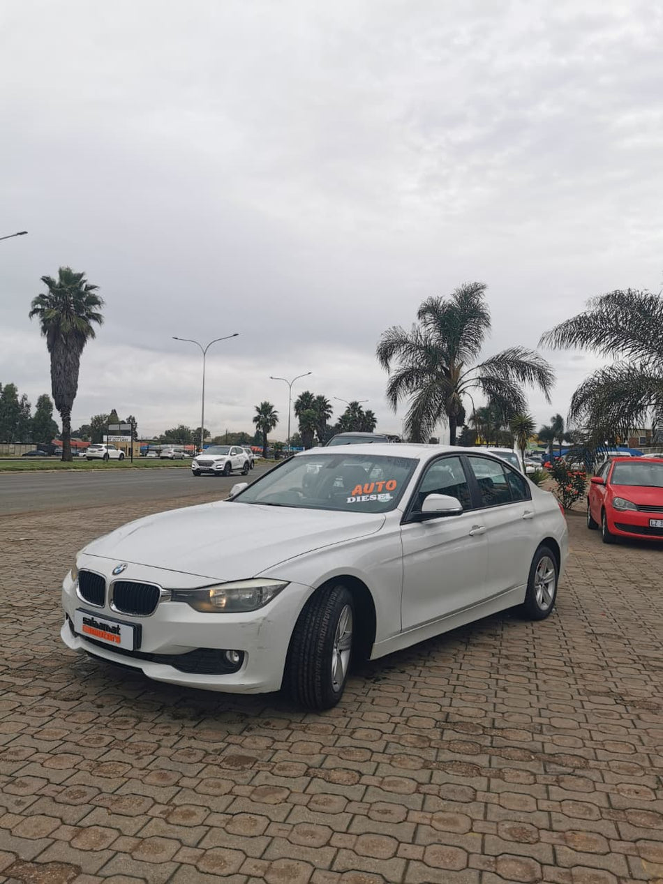 2013 BMW 320D Automatic