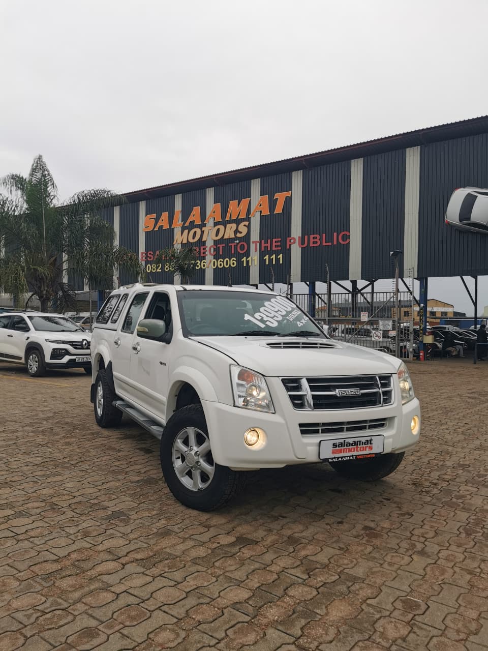 2009 Isuzu KB300 LX 4x4 – Salaamat Motors