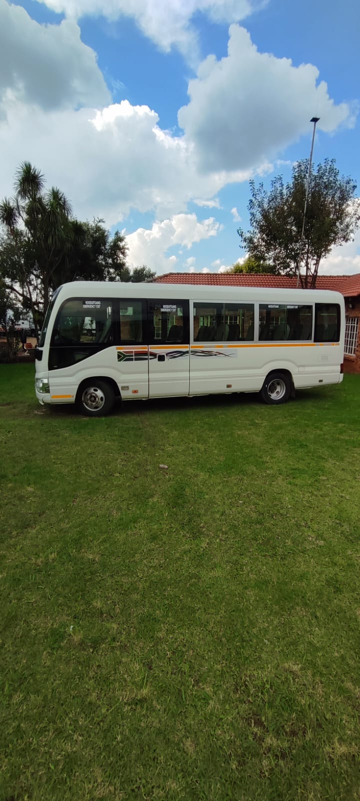 2022 Toyota Coaster 4.0D 23 Seater Manual