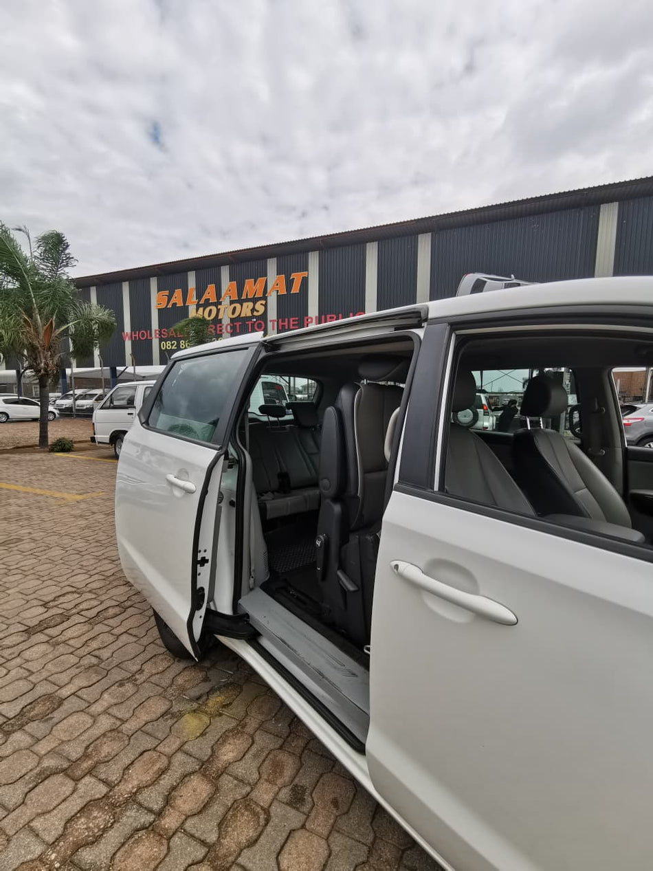 2018 Kia Grand Sedona CRDI Automatic