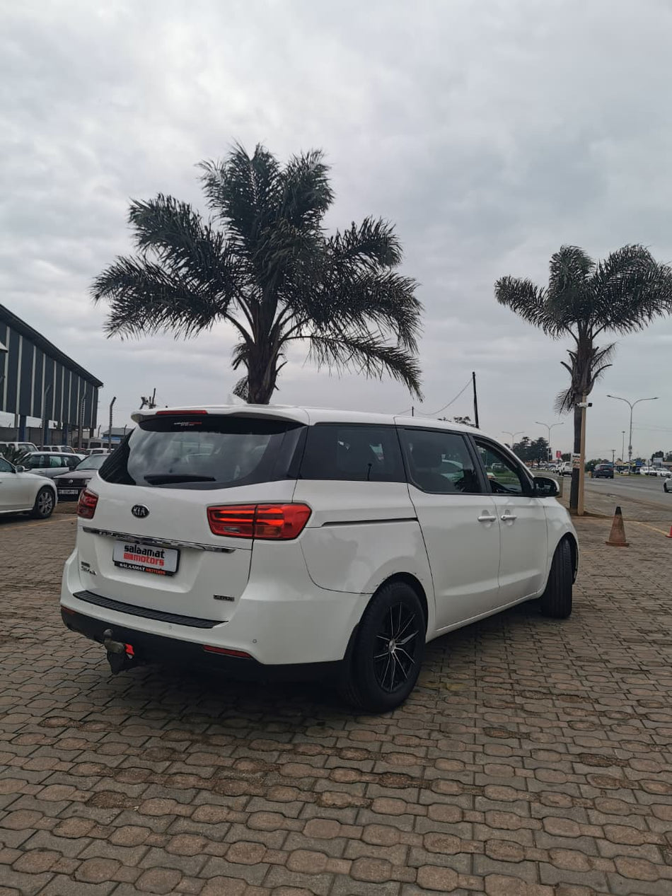 2018 Kia Grand Sedona CRDI Automatic