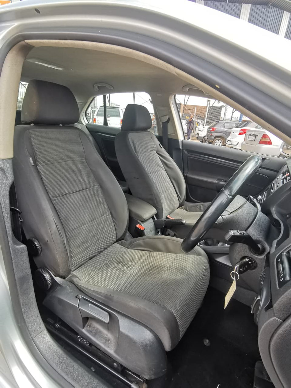 2010 Volkswagen Jetta 5 1.4 TSI