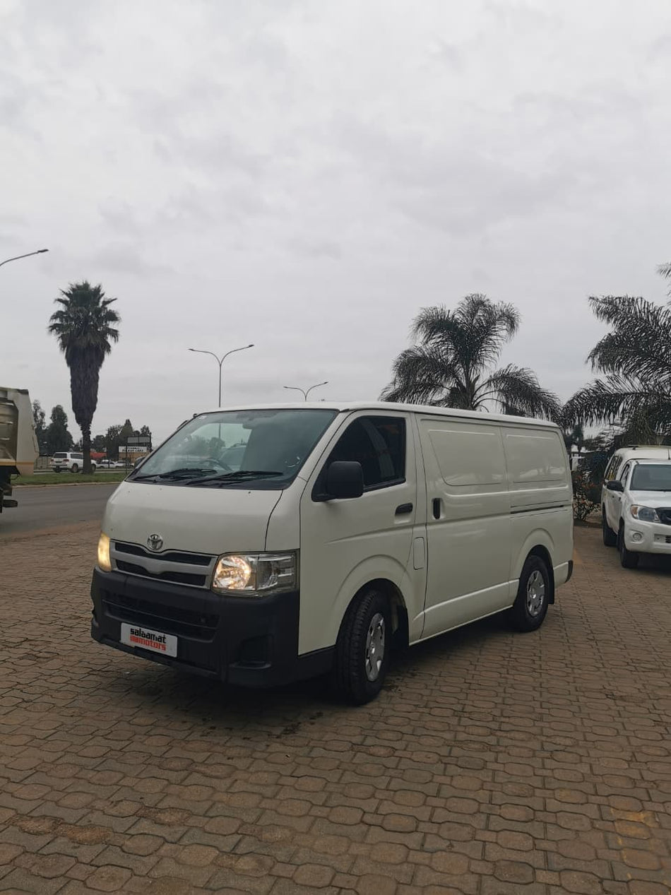 2011 Toyota Quantum 2.7 VVTI Panel Van