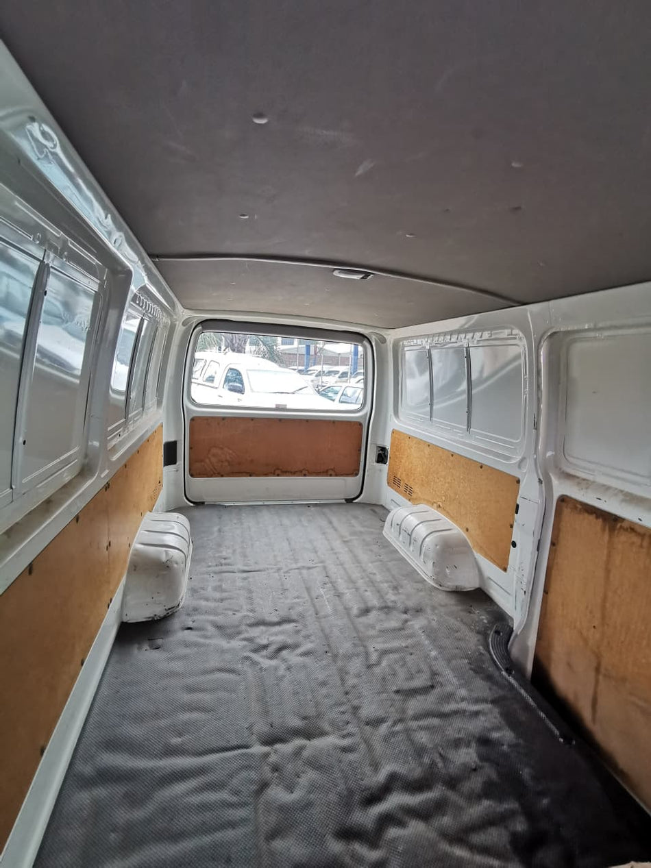 2011 Toyota Quantum 2.7 VVTI Panel Van