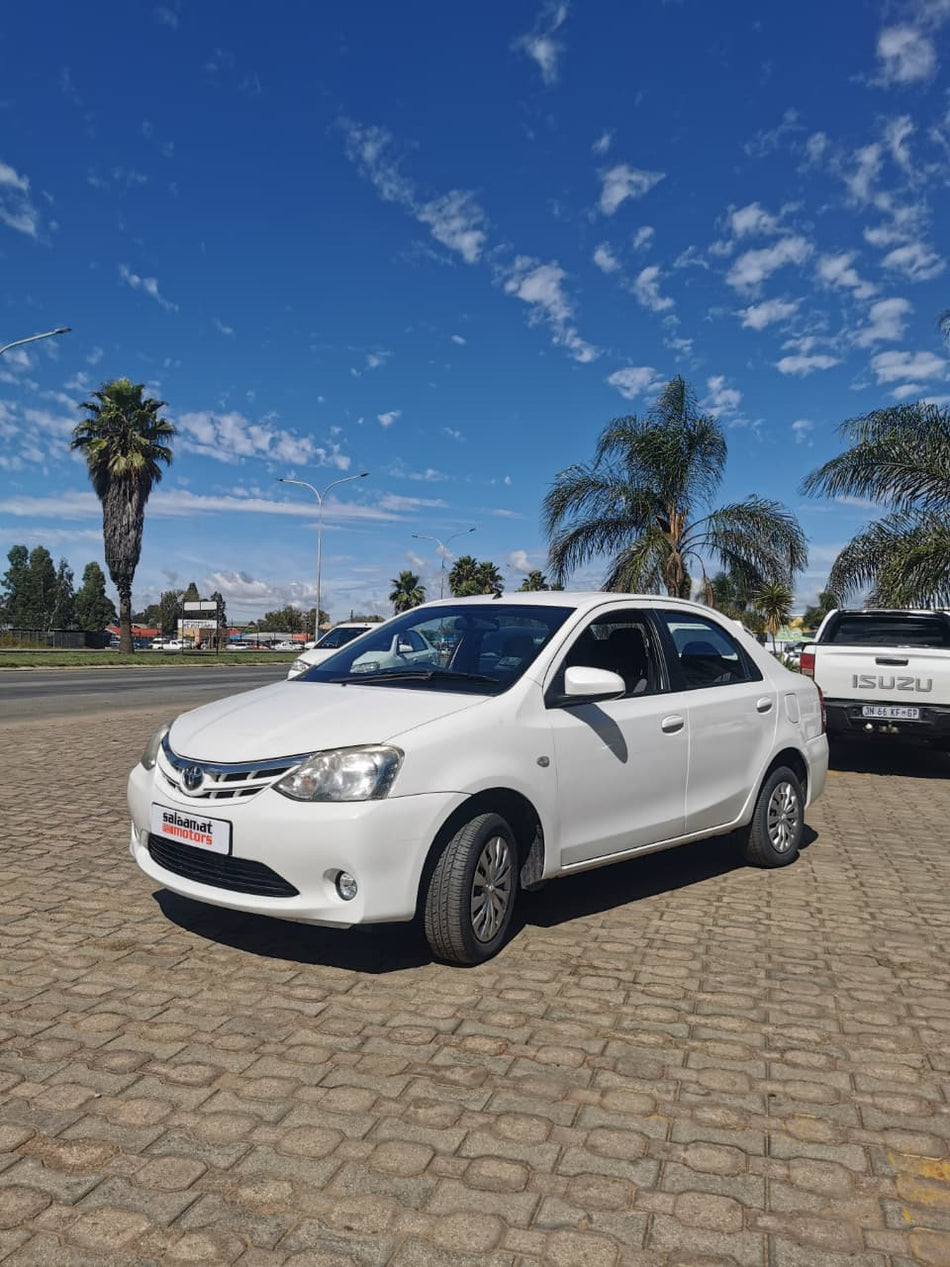2013 Toyota Etios 1.5 XS