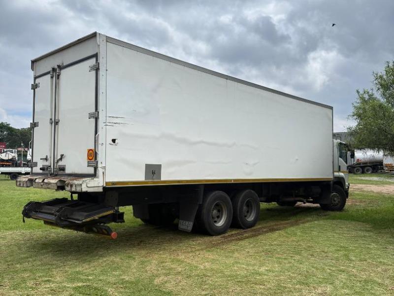 2017 Isuzu FVZ 1400 6X4