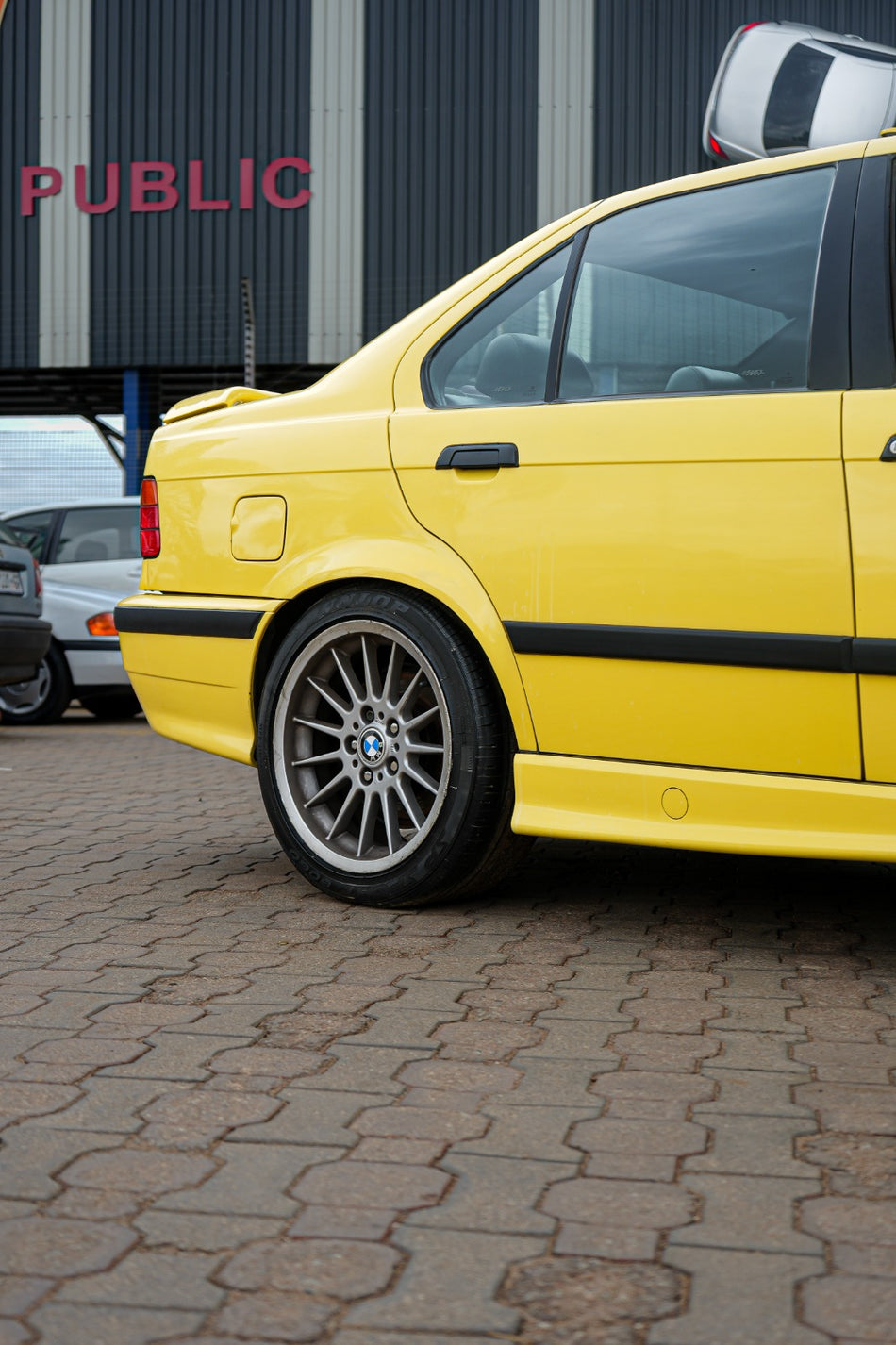 1997 BMW 318i Motorsport