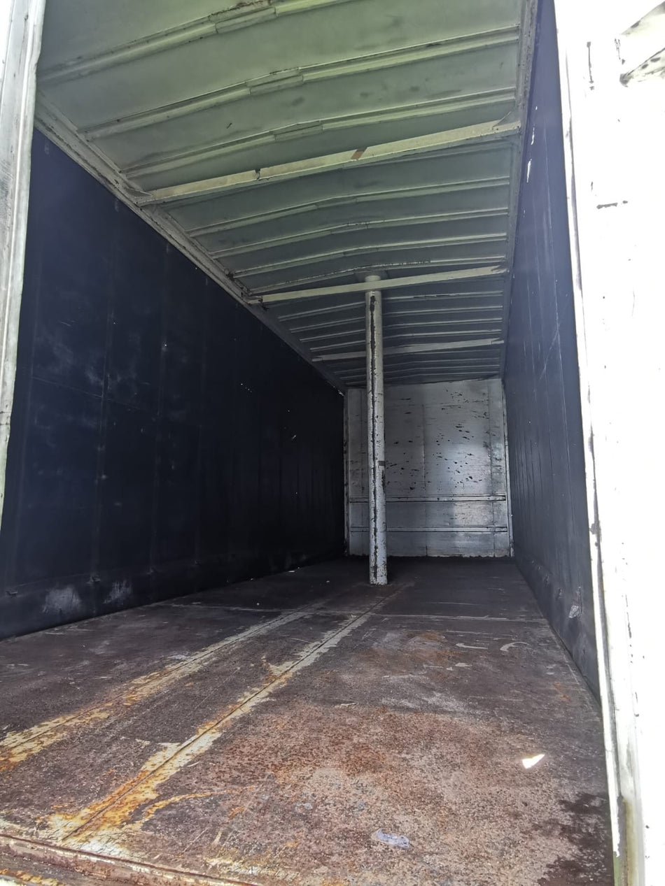 2010 Isuzu FTR 800 Curtain Side