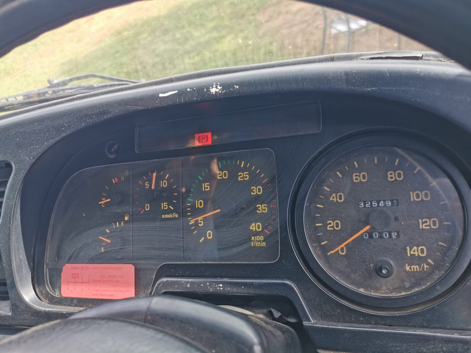 2010 Isuzu FTR 800 Curtain Side