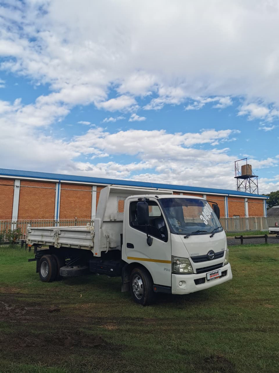 2015 Hino 300 Tipper Drop Side