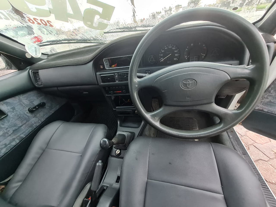 2000 Toyota Conquest 1.3
