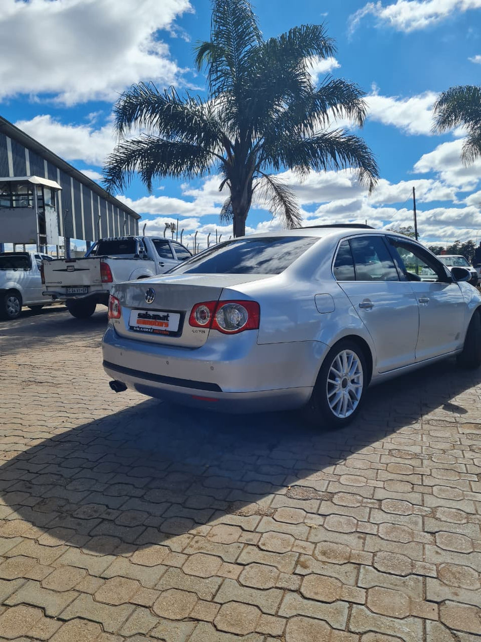 2006 Volkswagen Jetta 5 2.0 FSI Turbo DSG BWA Automatic