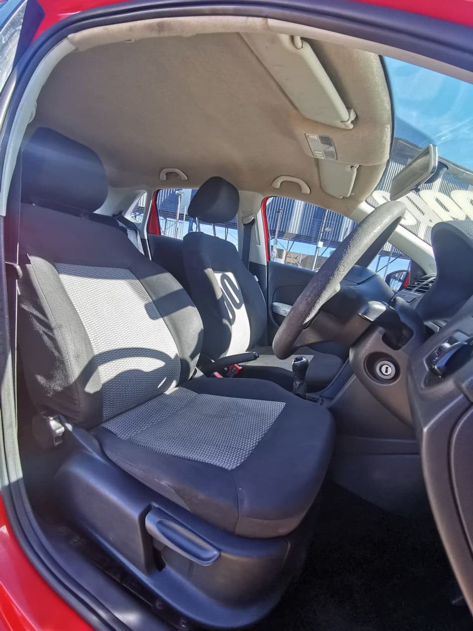 2013 Volkswagen Polo 6 1.4